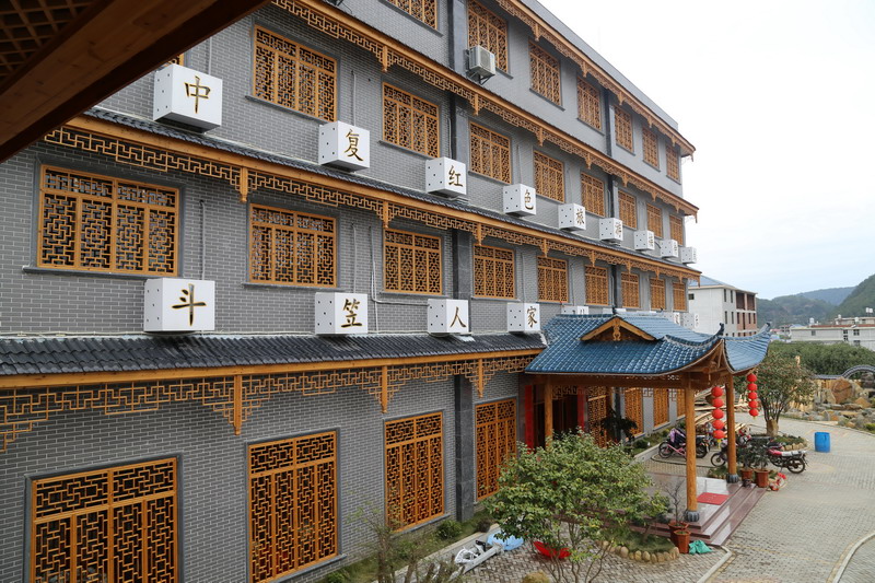 QQ图片20180418215607_调整大小.jpg